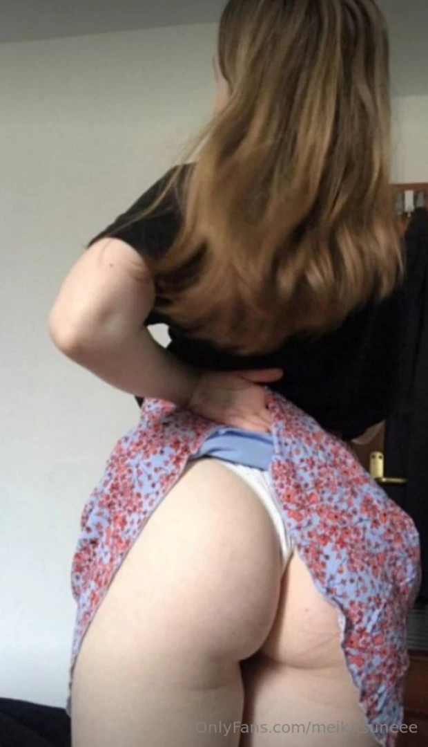 Oops this skirt is so easily lifted up wendy_baby_girl wendy_baby_girl part 24 