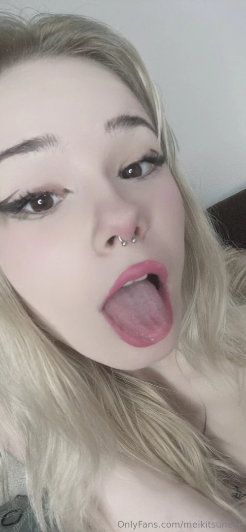 I want to lick every inch of your body babe 