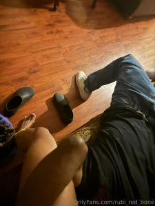 Heyyy yall lmk what yall want this week i have 8 new vids message me