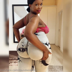 Big booty babe part 4