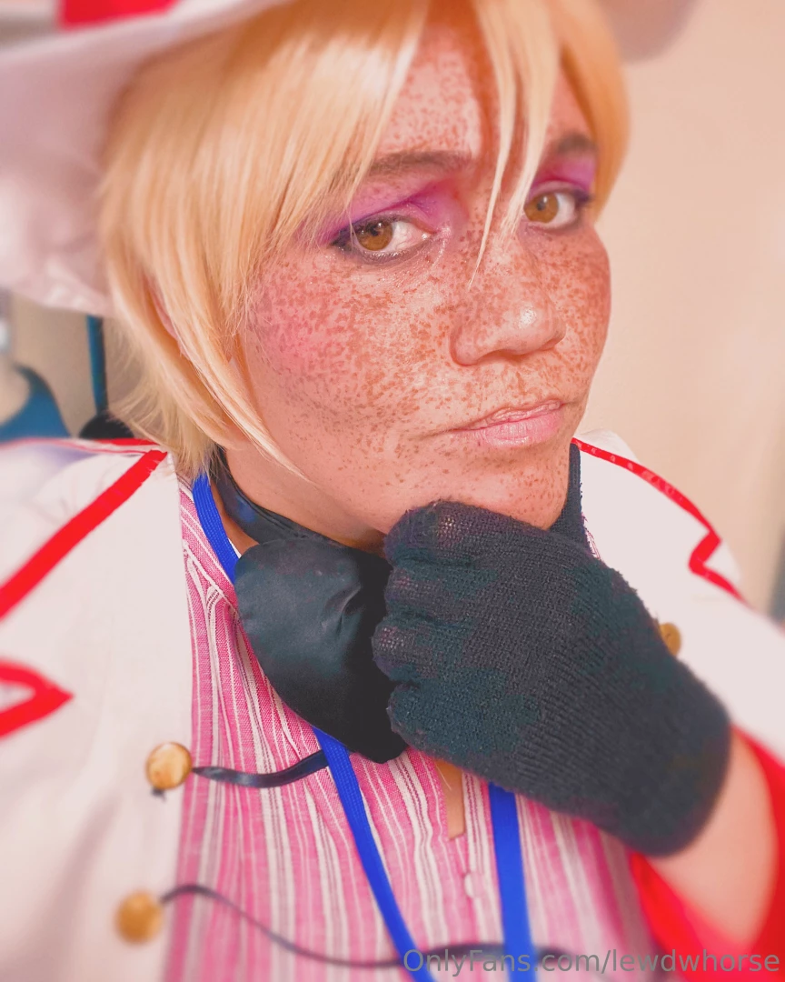 Me as lucifer morningstar for ecchi expo this weekend had a lot of fun part 1 