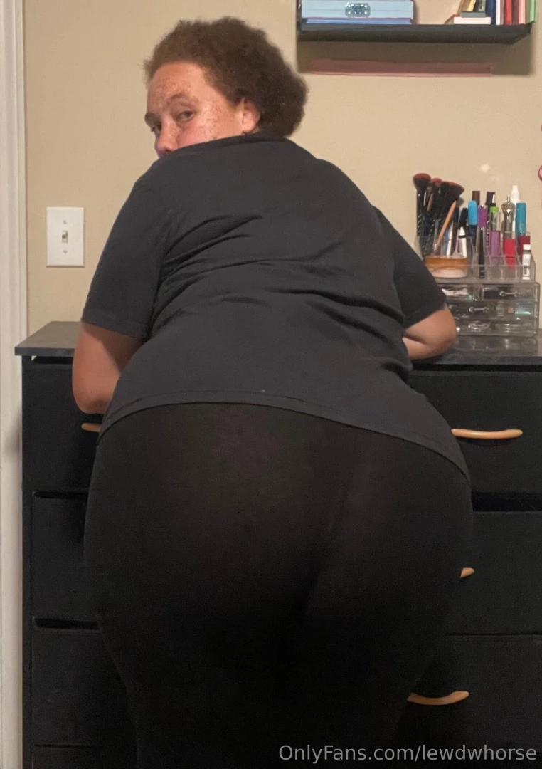 Caught you peekin at this pumpkin 