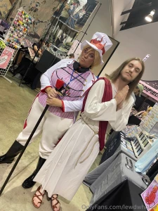 Went to ecchi expo this weekend dressed as lucifer and met jesus xdd