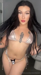 Let s make a deal everyone who tips until i hit 200 gets my hottest part 1