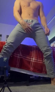 That shit doesnt even fit in my fucken jeans don t miss tonights video part 3