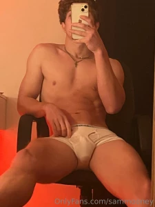 Who tryna get on their knees rn part 1