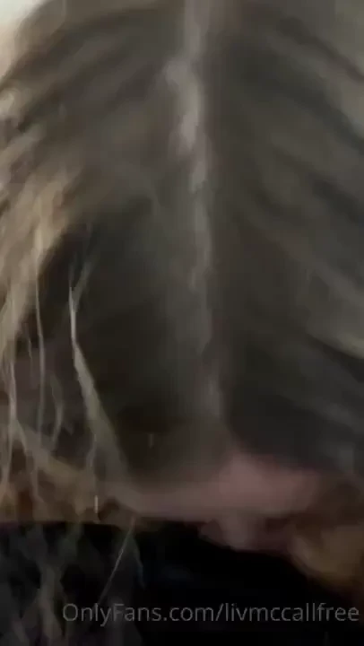 Sucking my bf off till he cums 