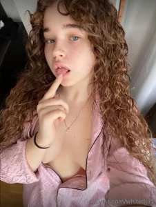 Rosie_mi now wet oh my god rosie_mi wants you i heard this cutie likes part 200