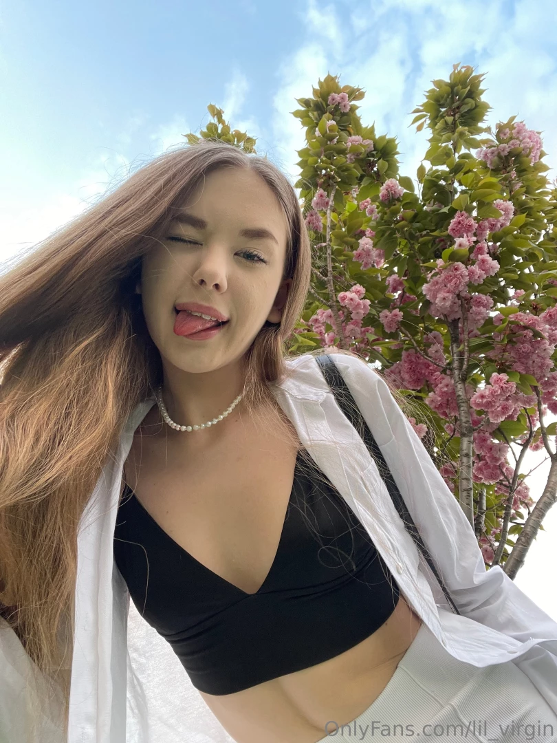 Stopped to admire the flowers and couldn t help but snap a few cute 