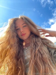 Just looking up at the sky and wondering what it must feel like to fly