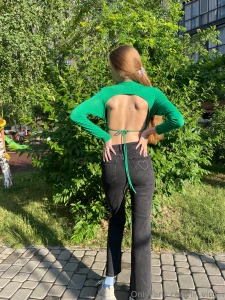 I think green really suits me i m kind of obsessed with this new top