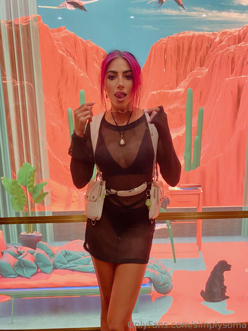 Can i be your favorite piece of art 