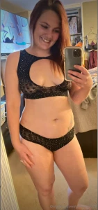 Free x-meller-x vip xmellerxxx your new favorite married milf my free