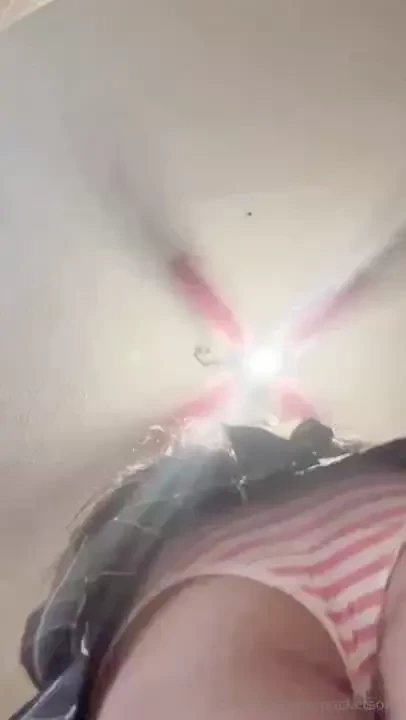 Pov me siento en tu cara jaja por cierto mientras estaba grabando esto 