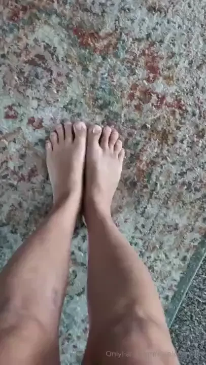 Doing a fresh pedi in 24 hours you guys choose the color for me 