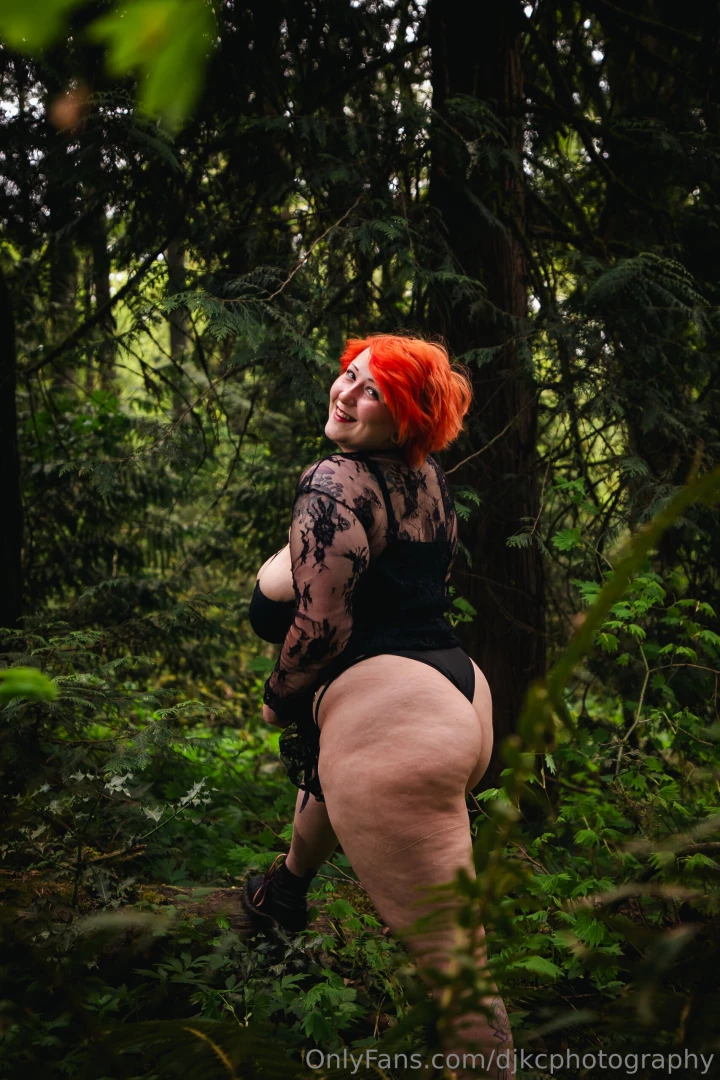My first photoshoot with heyitscaffeine go check out her page part 2 