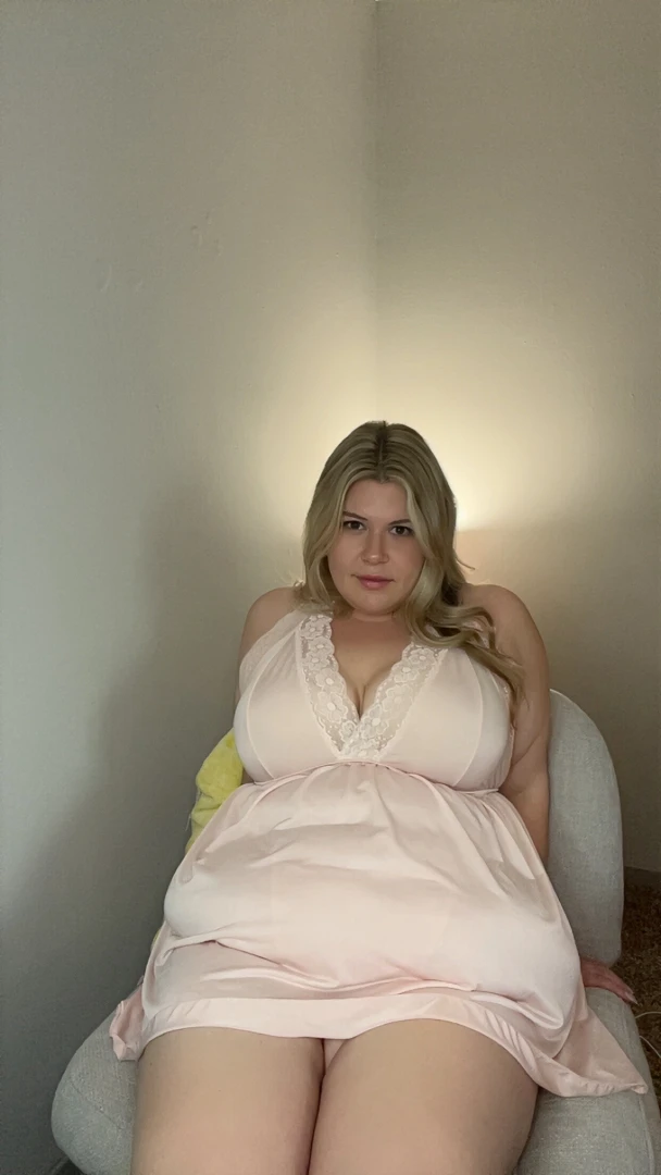 Wanna see me get railed in a sundress that ll be out today 