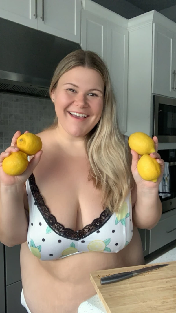 ohhhjordie2 - Just finished the cutest lemonade making video it ll be up tomorrow 