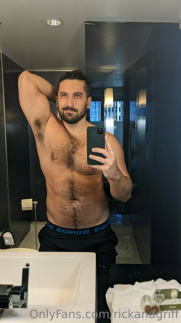 Edging myself while waiting for ialreadysaidyes to come over for an 