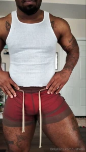 Uncensored try-on https onlyfans com 1437368725 justvibn