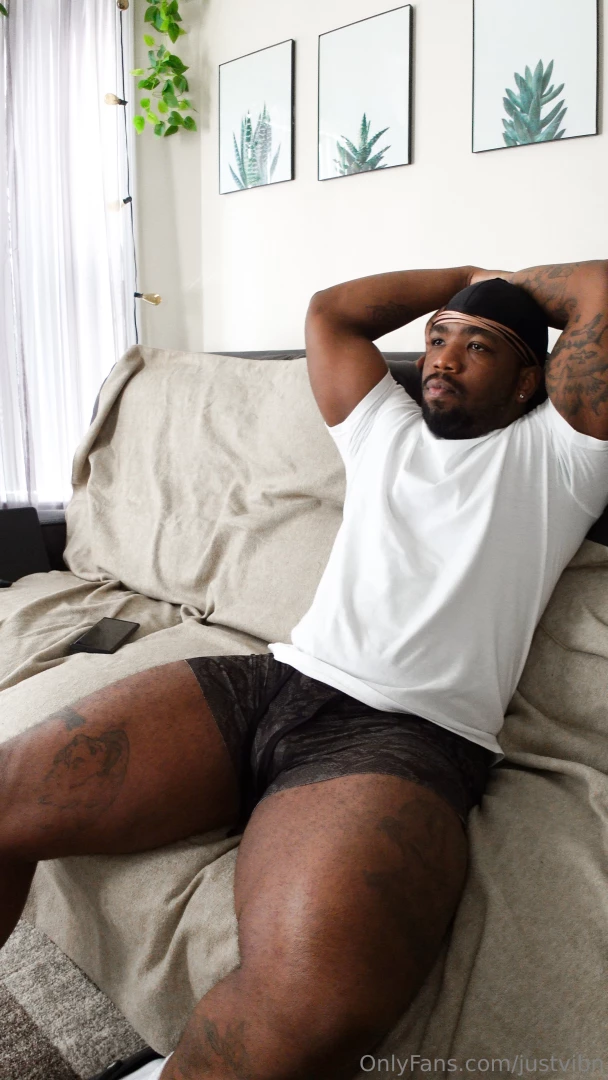 Https onlyfans com 1474890614 justvibn 