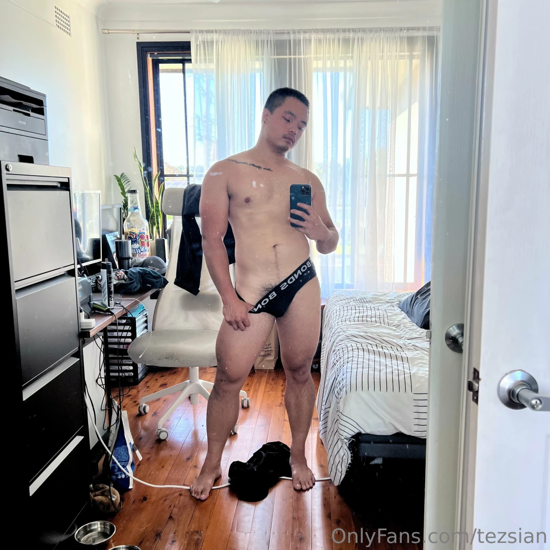 My room is a mess but we can make a mess 