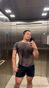 Finished the gym who s coming with me for a hot shower