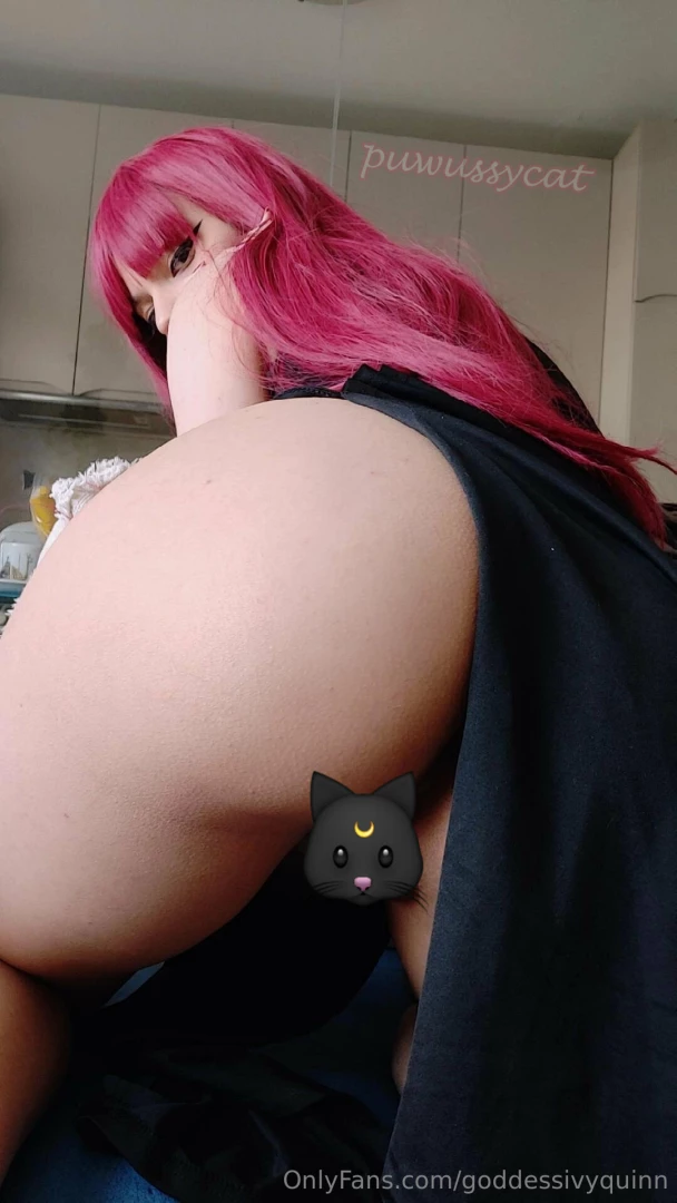 Uwu my butt i am the puwussycat 