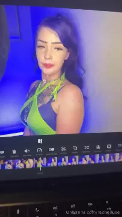 Some bloopers i caught while editing lol make sure to subscribe to my 