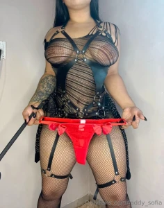 Would you let your goddess put her panties on you and fuck you