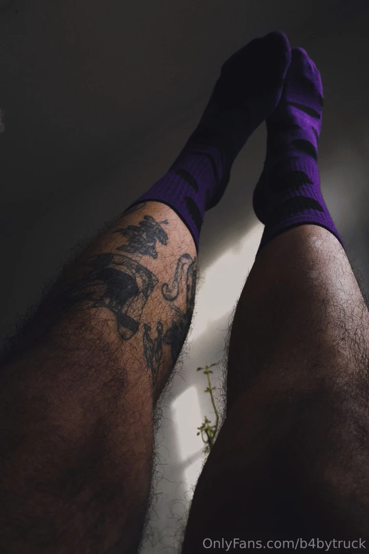 Sniffers go dm and play with me - si te gustan los pies escribime por 