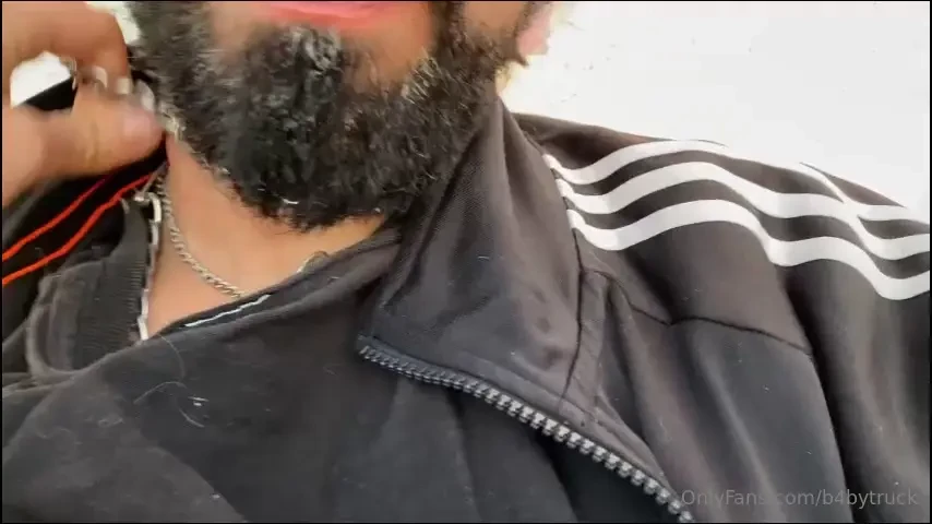 We played on the roof of the house look how this hottie gives me all 