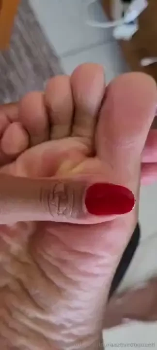 Lauraazevedoqueen1 part 100 