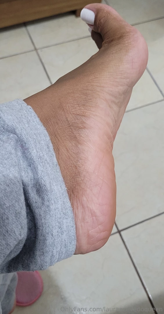 Lauraazevedoqueen1 part 41 