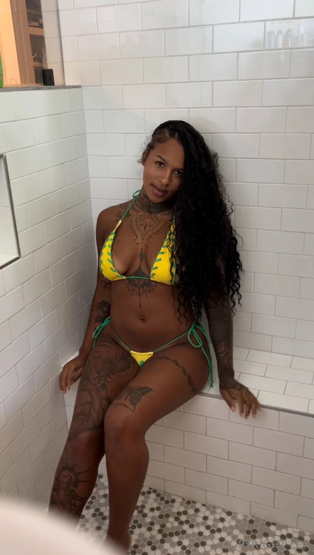 Happy friday part 2215 