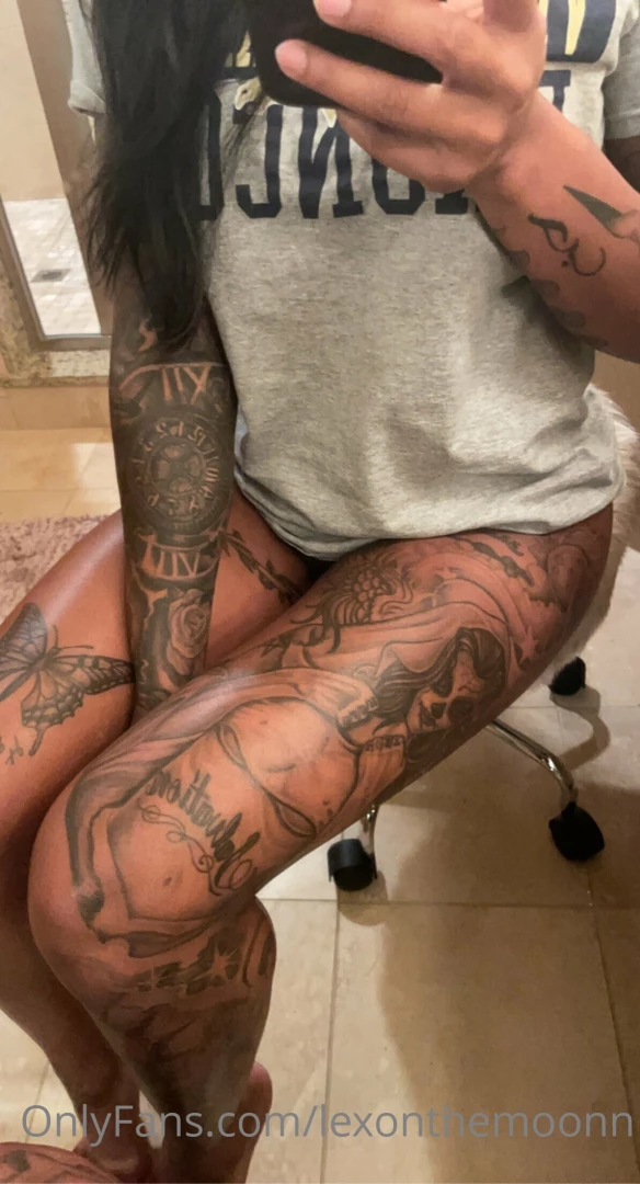 Kiss every one of my tattoos 