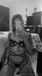 Anyone want to talk to me send me a dm and if you entertain me i ll