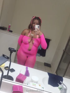 Pink looks so good on me like this post if you agree part 2