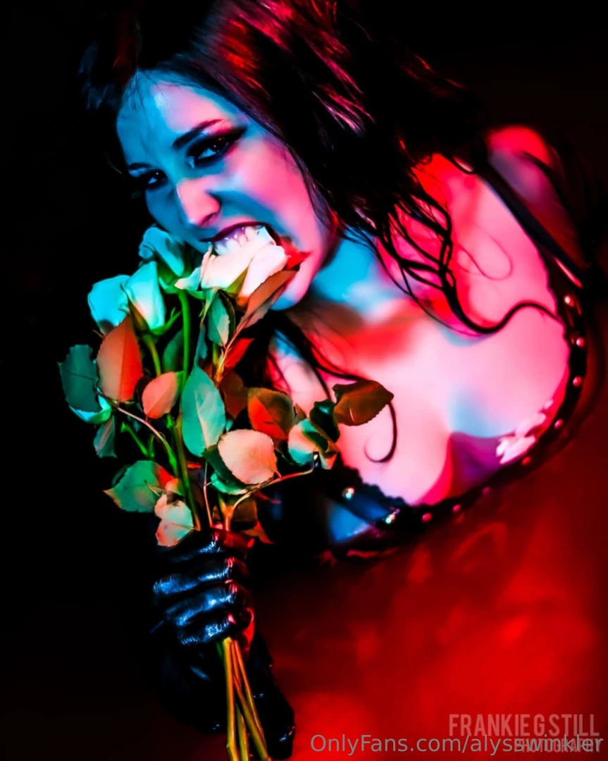 Just recieved these new edits on a spooky shoot i did a few years back part 4 