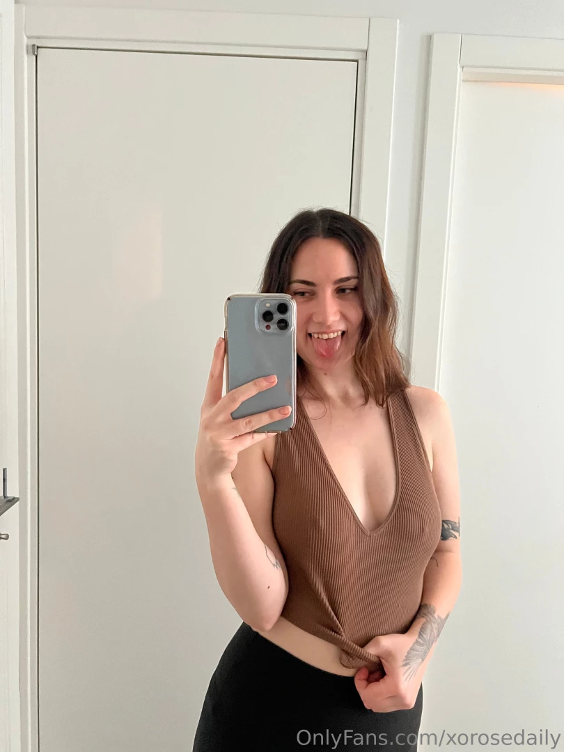 It makes my pussy tingle seeing your name pop up on my screen part 6 