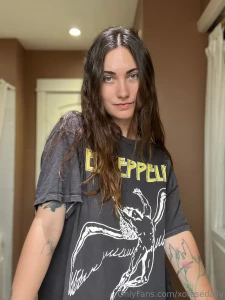 Lazy night wanna join me