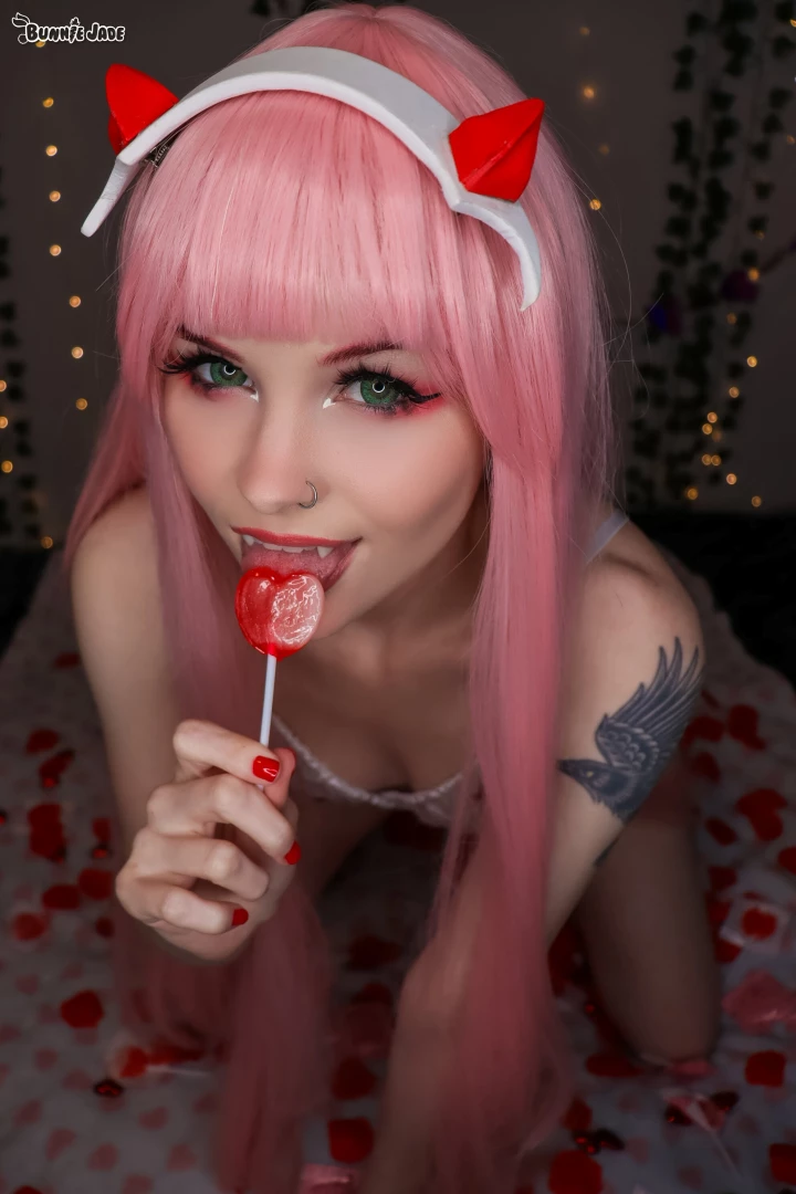 Sweet amp spicy zero two darling in the franxx part 1 