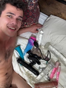 Watch me stretch my ass using every toy i have this was so fucking hot