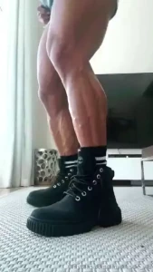 My huge veiny calves 17 5 inches