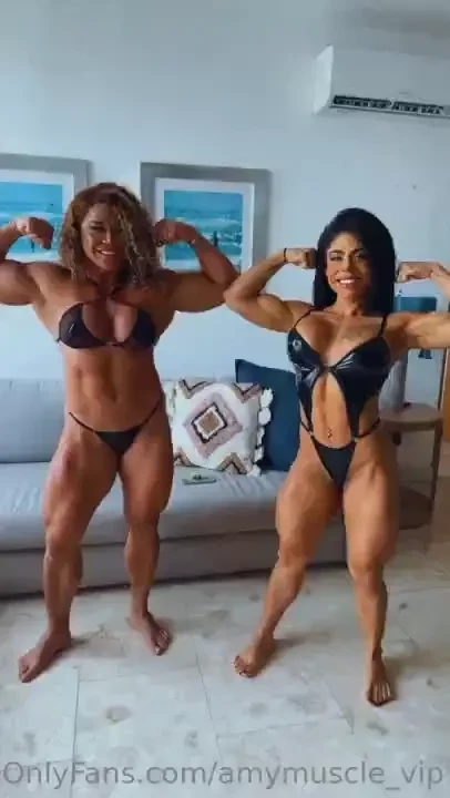 Who flexes sexier than us yanet is super sexy and fun to be with 