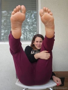 Question should i make this page a foot fetish page my main fanbase part 2