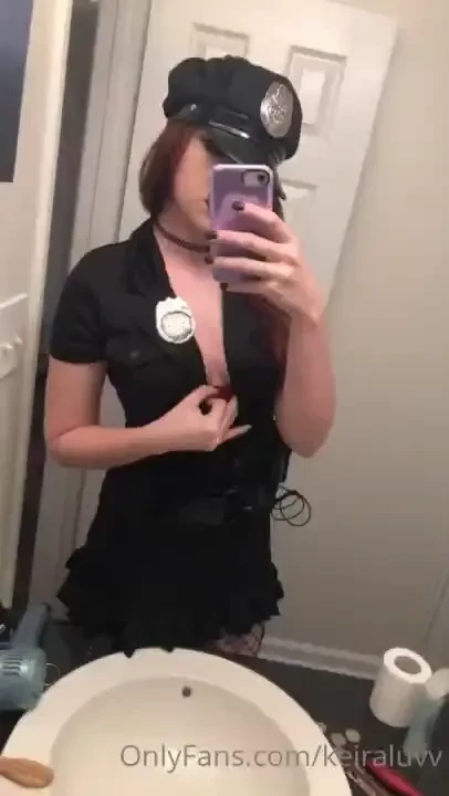 Cops actually trigger my ptsd but i look so cute in this outfit 