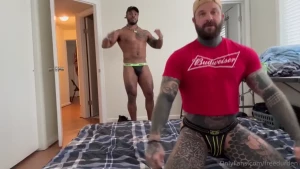 Me and joey_timberwolf flexing and fucking for the cam i love taking