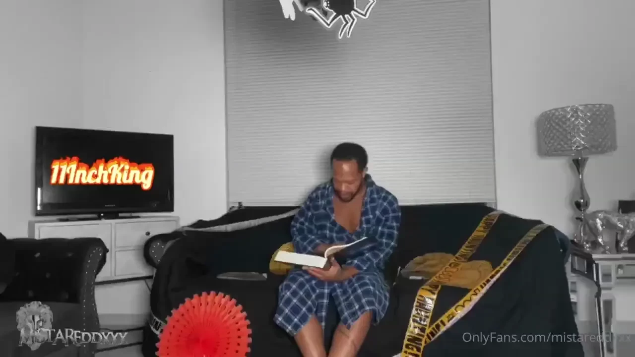 A halloween story with onyxjxxx thetrainerofholes daddy 