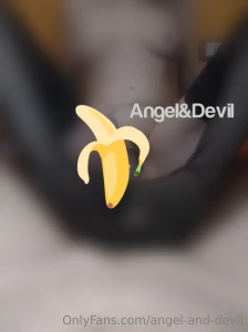 Ho fatto una sega con i piedi super eccitante prima con le